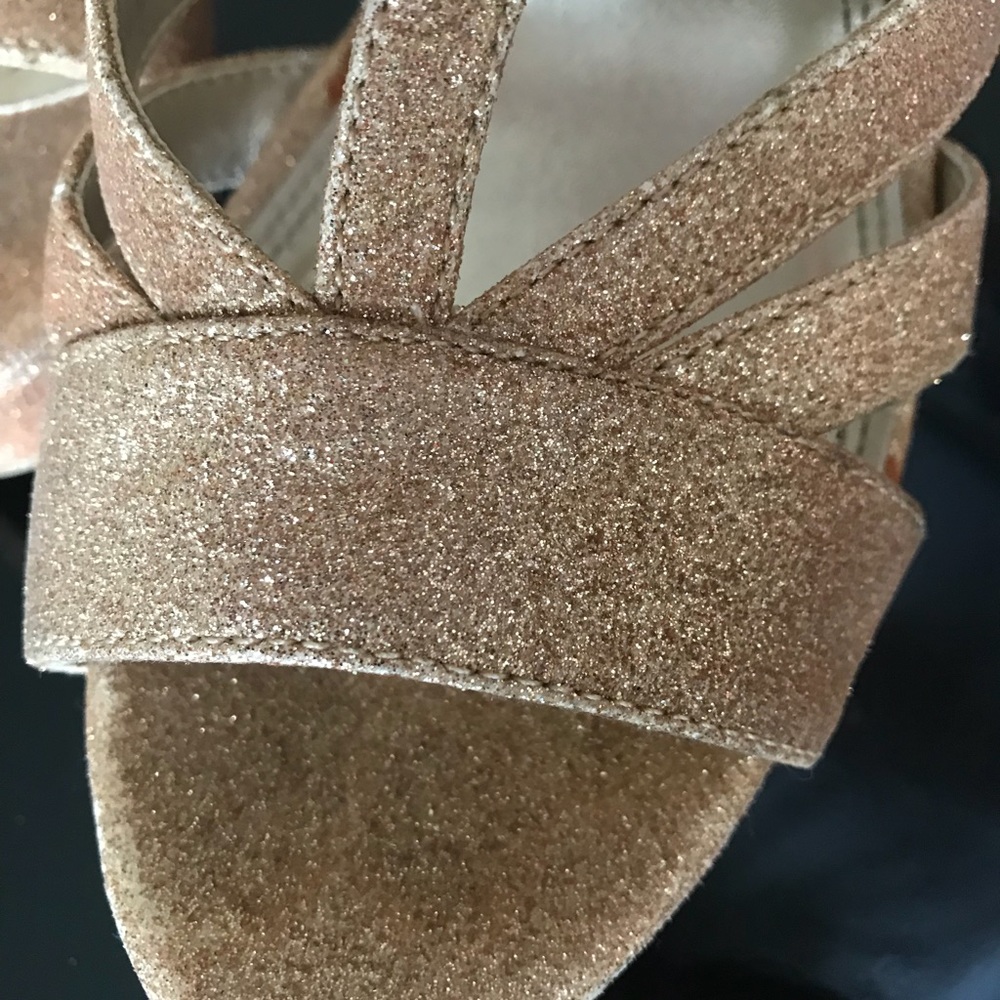 Gold shoes